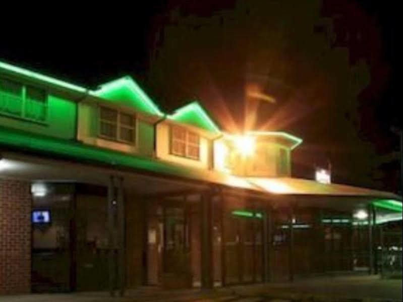 Meadowbrook Hotel Brisbane Loganlea Ngoại thất bức ảnh