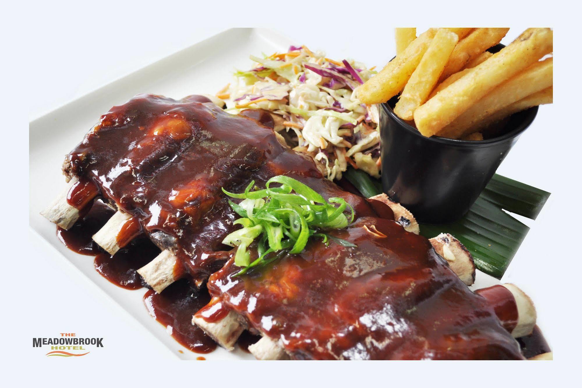 Meadowbrook Hotel Brisbane Loganlea Ngoại thất bức ảnh